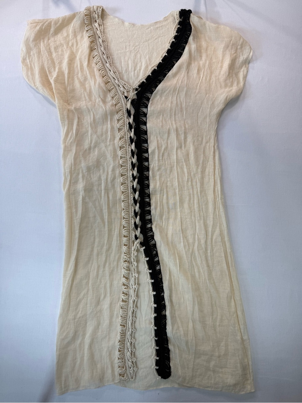 SHEIN Cream Gauzy Tunic with Contrast Trim